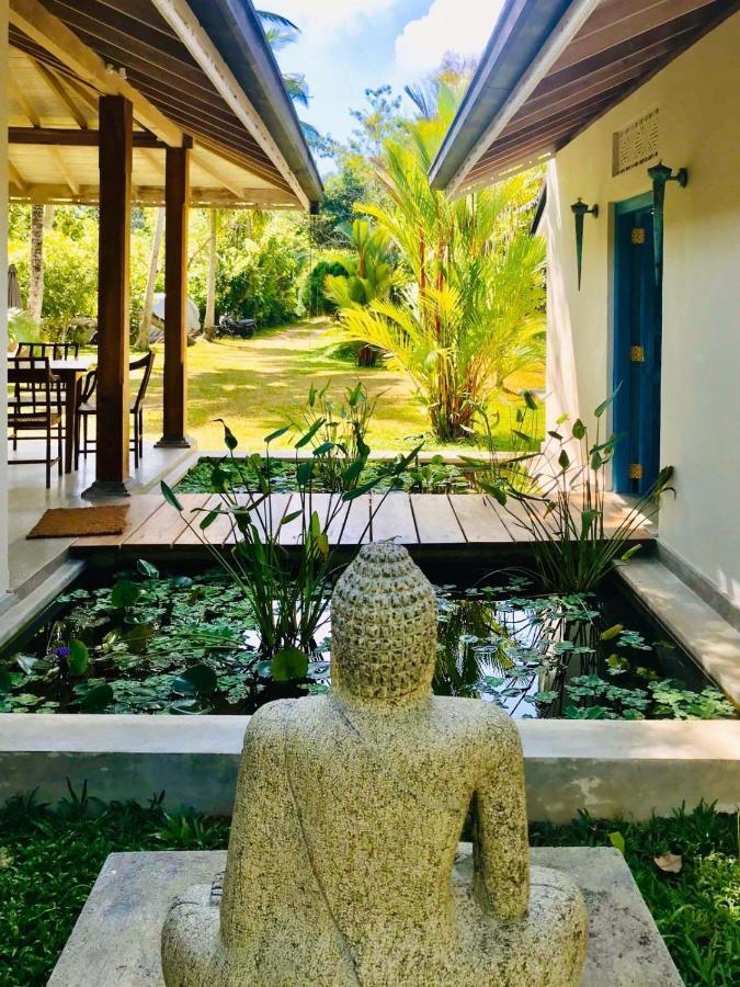 Stuthi Villa Ahangama Exterior photo